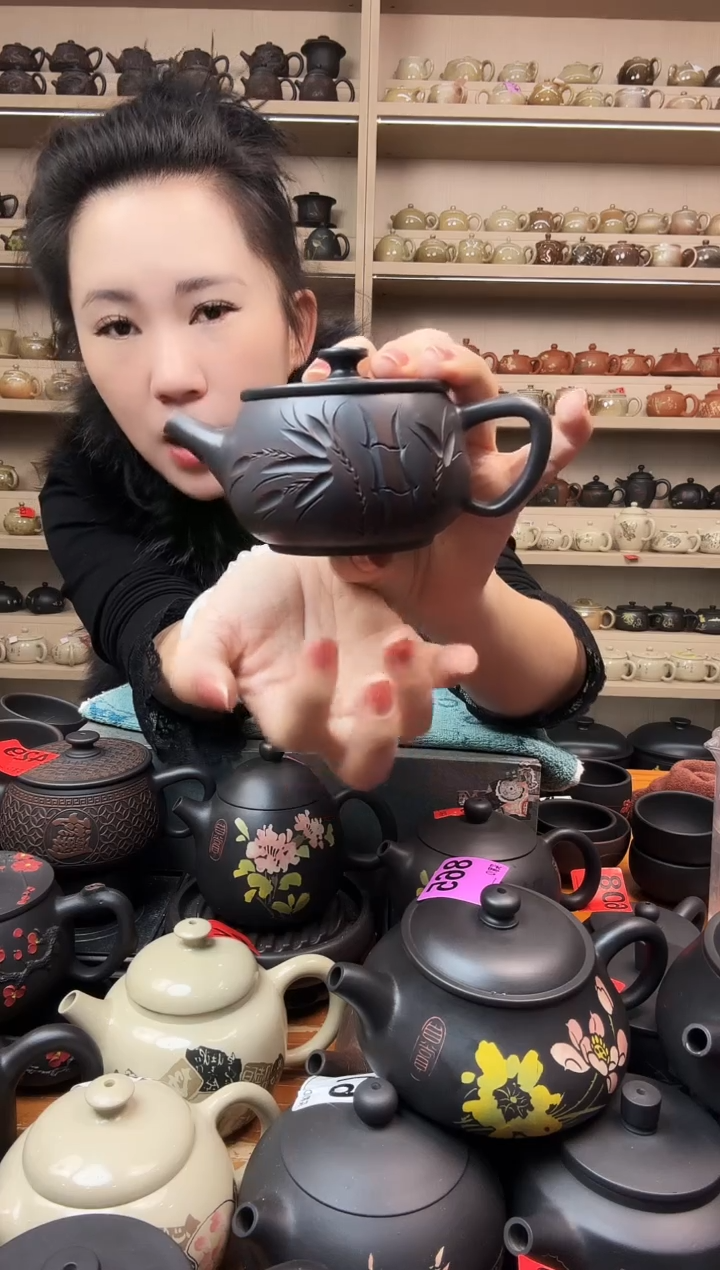 壶瑕疵无礼盒 半雕竹子汉瓦 508