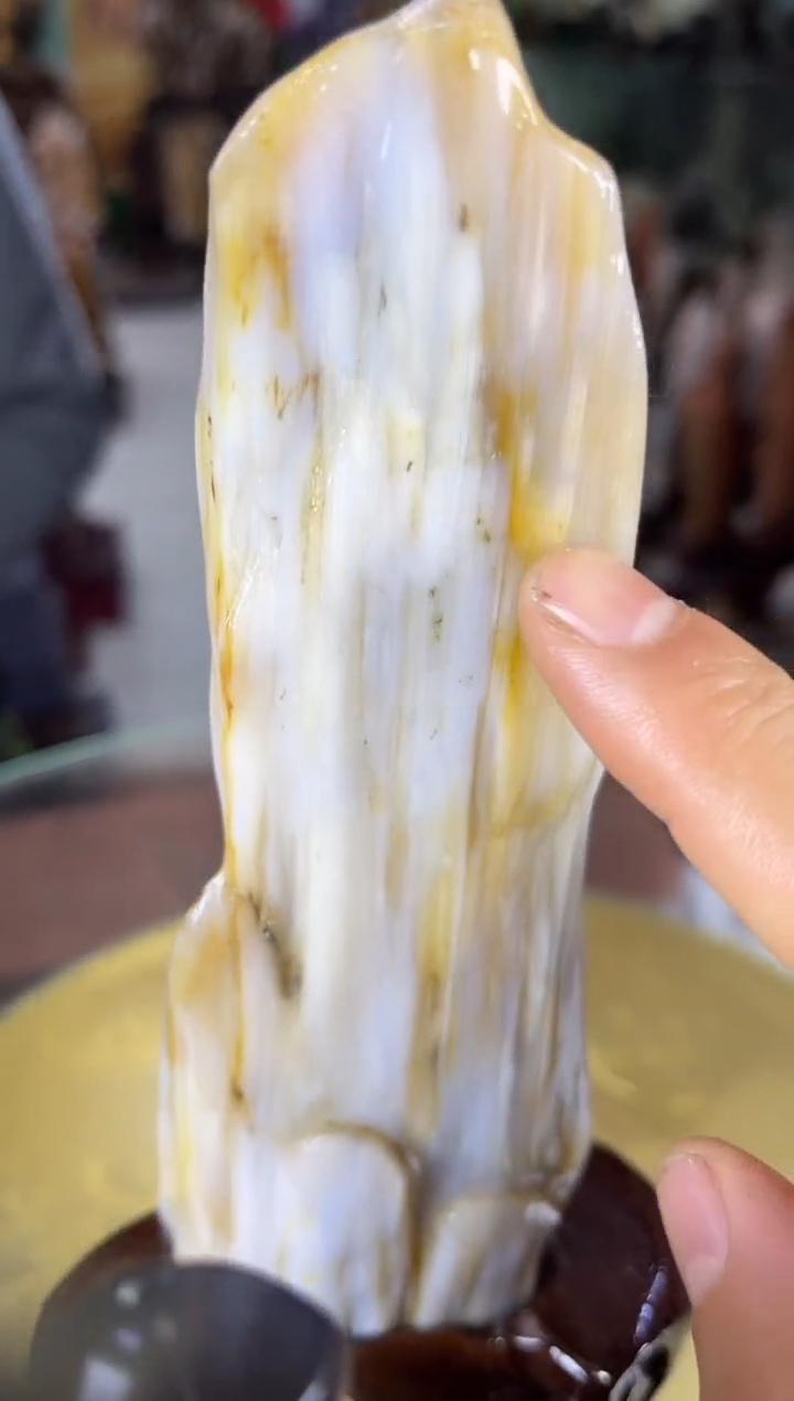 缅甸天然树化玉摆件