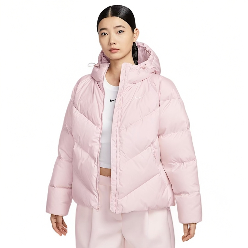 【利和体育】NIKE新款时尚浅粉色女款保暖防风拒水羽绒服HV5236-667