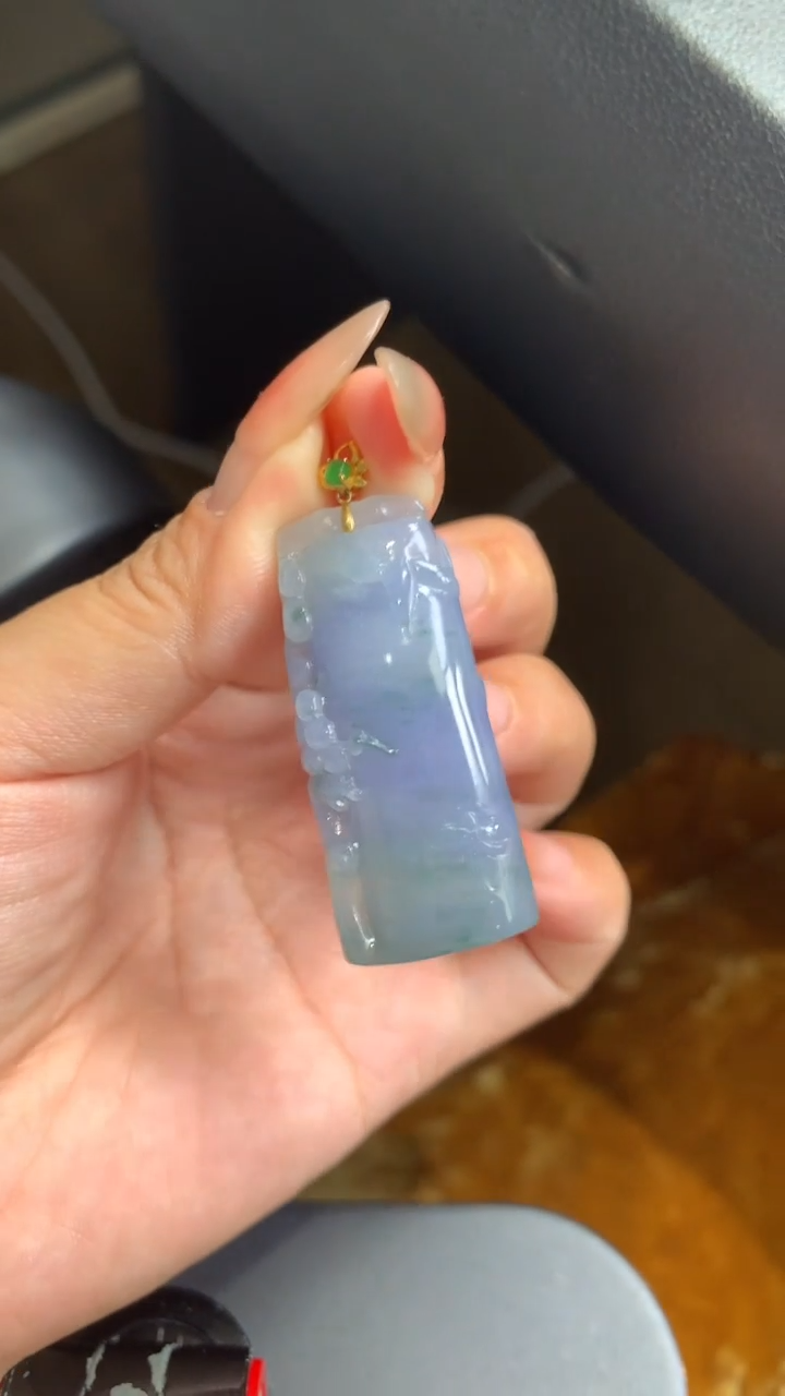 【闪购商品】翡翠颈饰18K金镶嵌翡翠