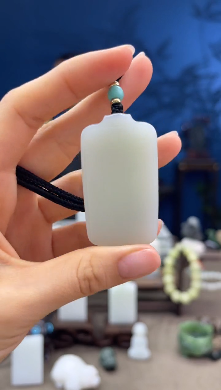 【闪购商品】和田玉颈饰未镶嵌1