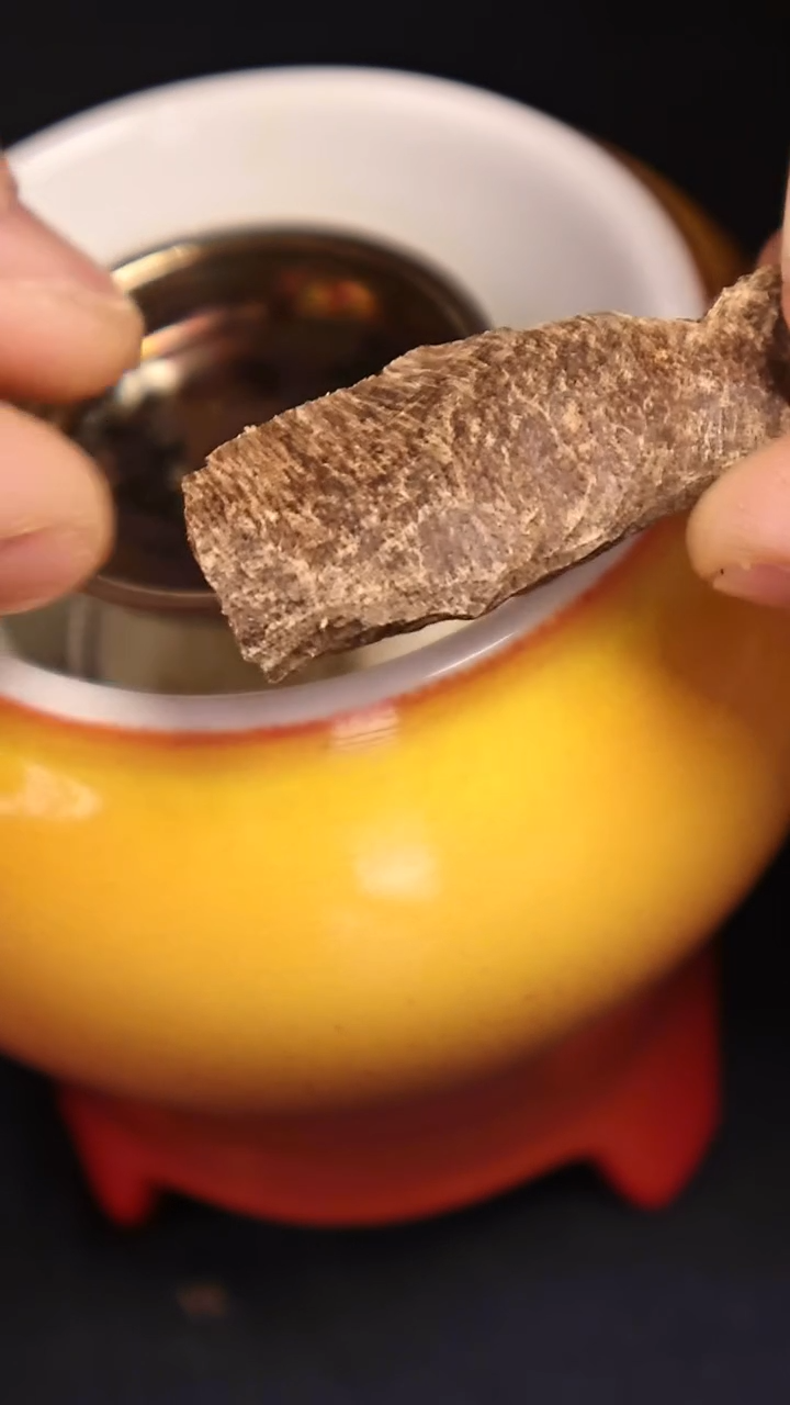 古****姐沉香手持炉代拍链接