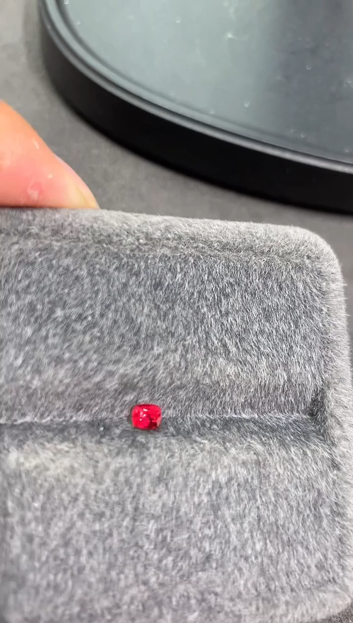 【闪购商品】尖晶石裸石未镶嵌a-188 0.28ct 超绝