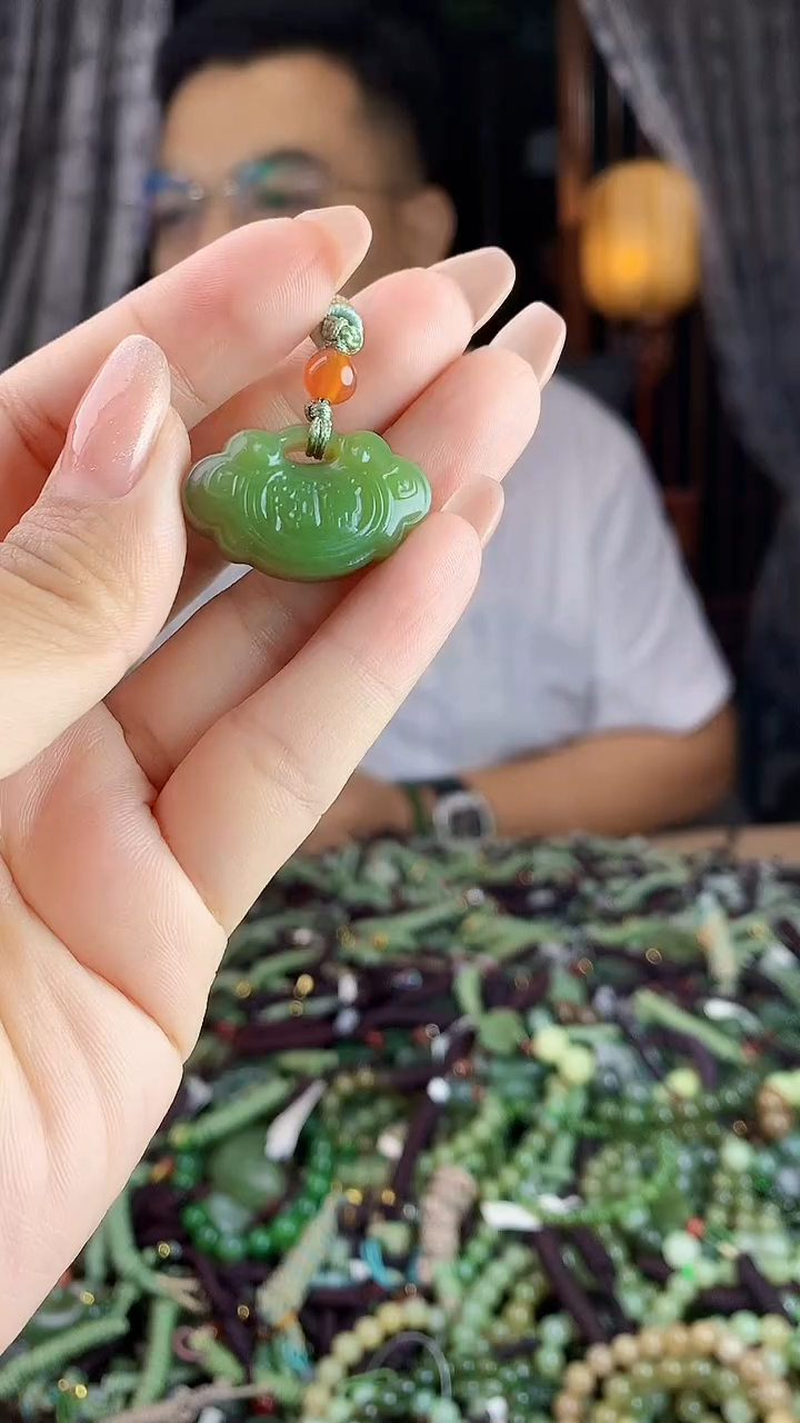 和田玉未镶嵌挂件多样性发货拍一发一