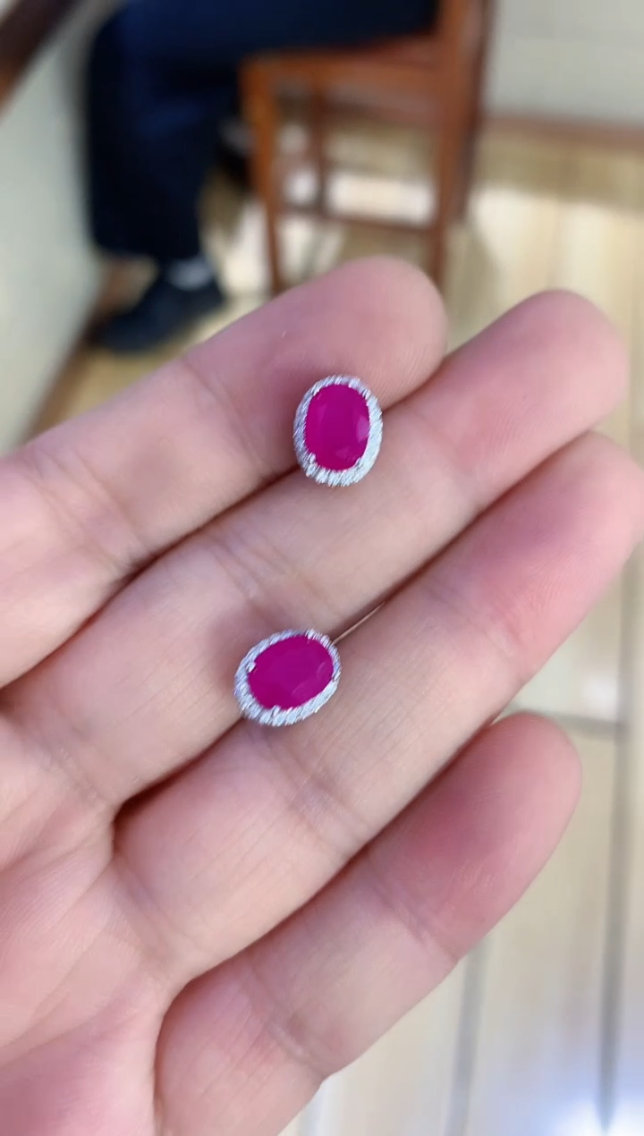 【闪购商品】红宝石耳饰银S925镶嵌...........