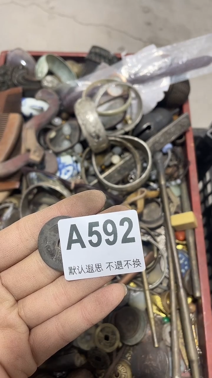 手工艺品琉璃搞****?工艺品工艺品592