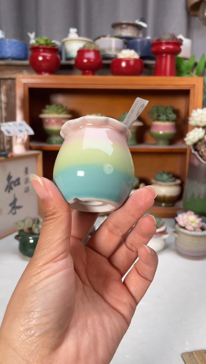 瓷片786小芳直播编号