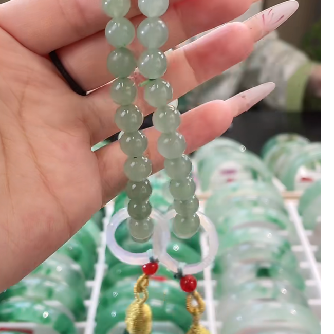 天然独龙玉满色手持链