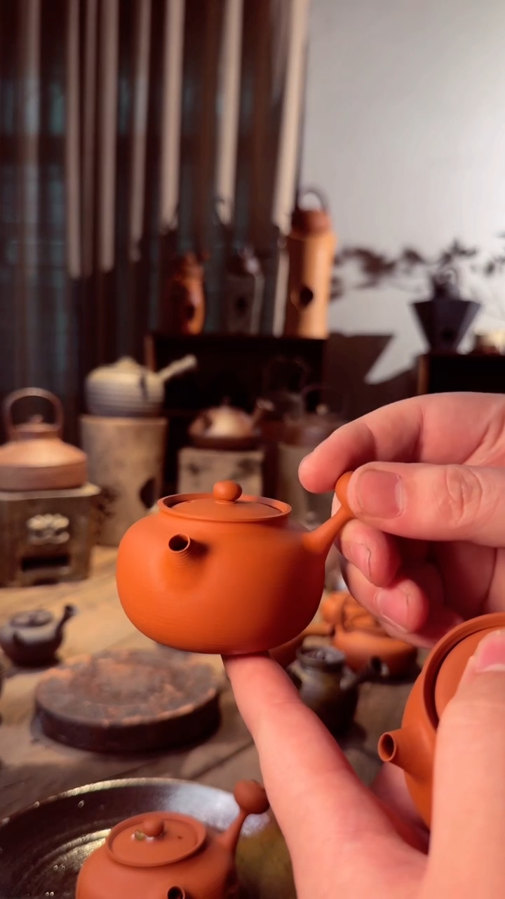 【闪购商品】壶邱老师芙蓉侧把120ML 带礼盒带证书