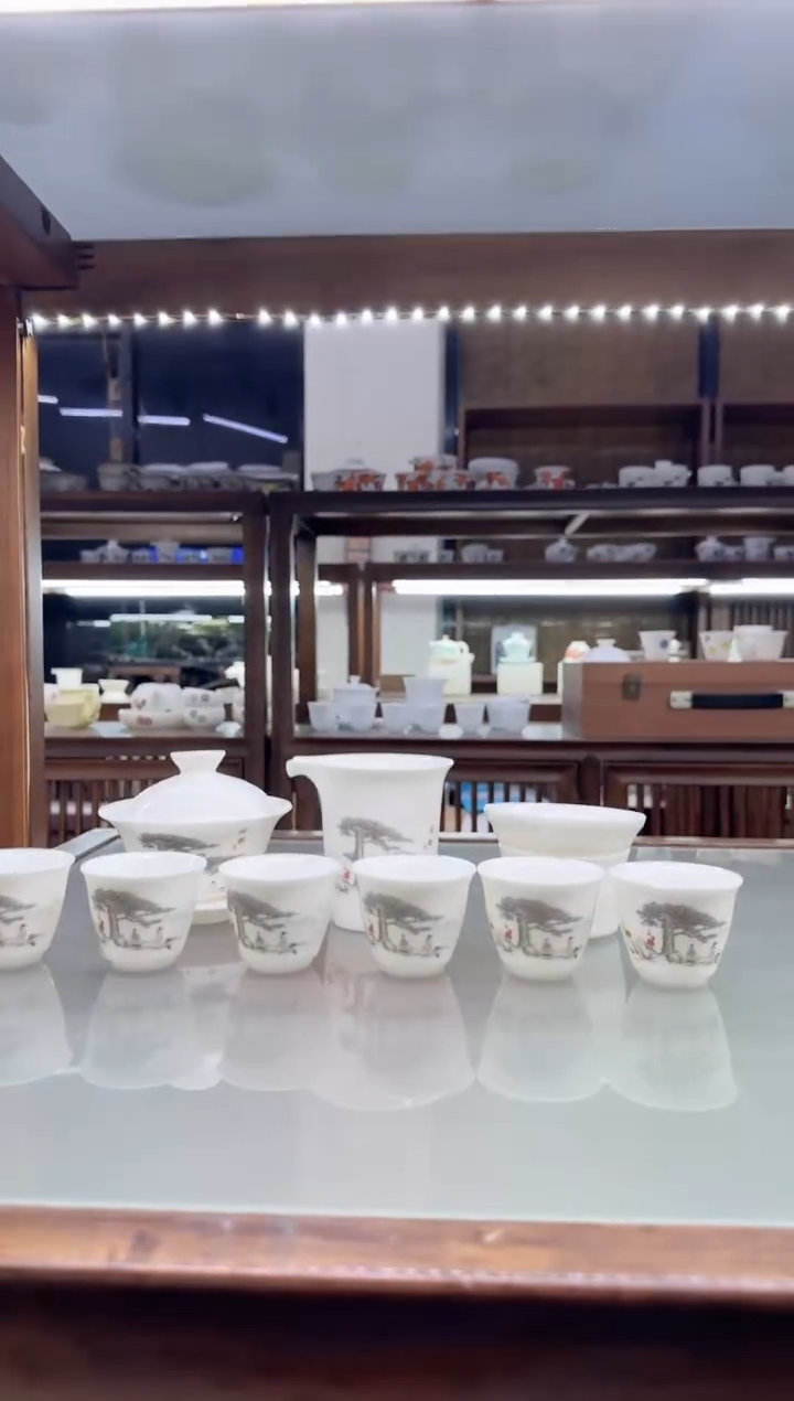 【闪购商品】瓷片言泥言泥言泥@YN