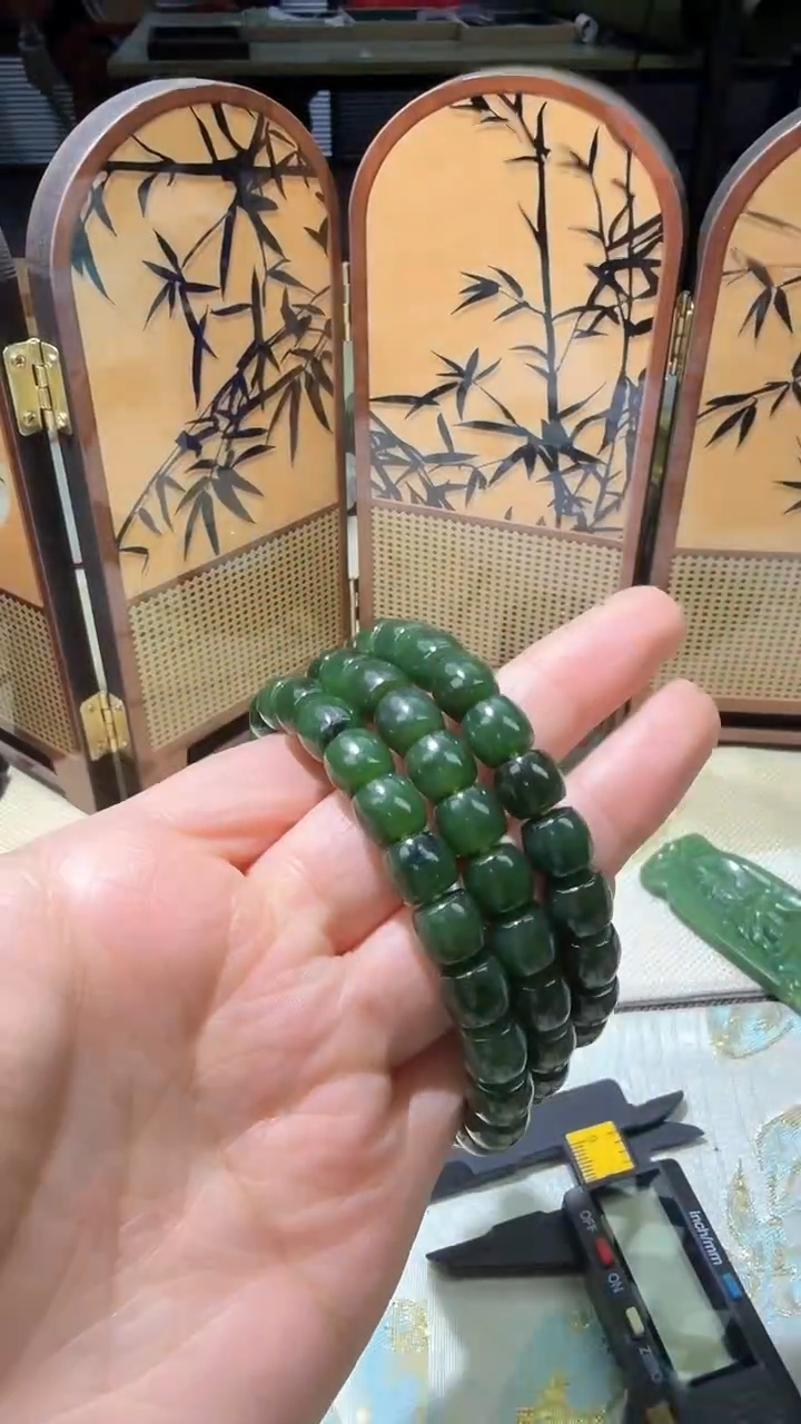 未镶嵌手串和田玉俄碧精工7*8mm直切手串