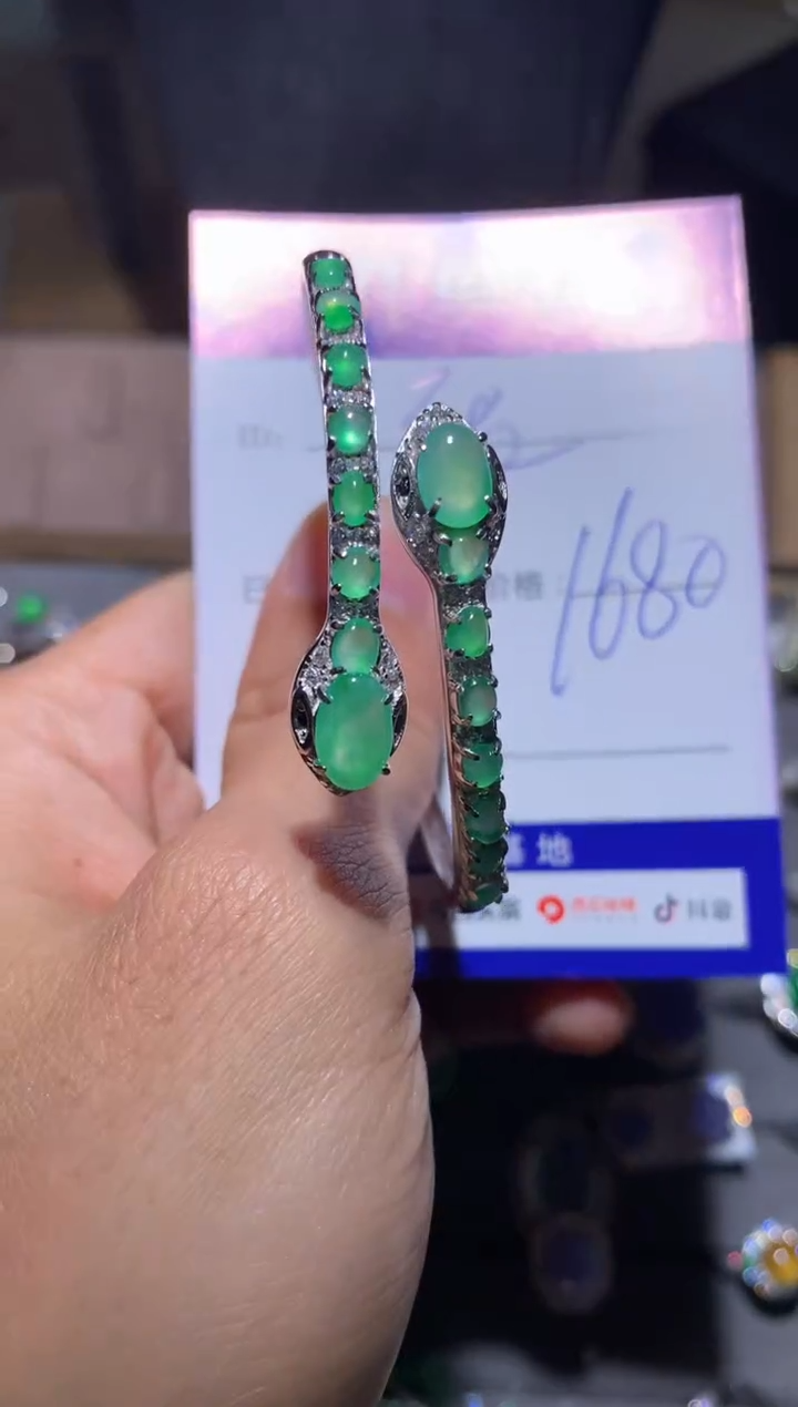 【闪购商品】翡翠耳饰银S925镶嵌 张哥 张哥好帅！