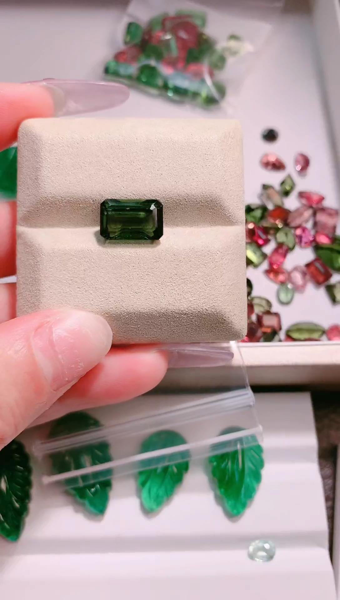 未镶嵌珠宝半成品碧玺5.69ct