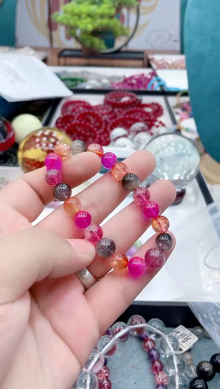 水晶手链未镶嵌黑加仑手串