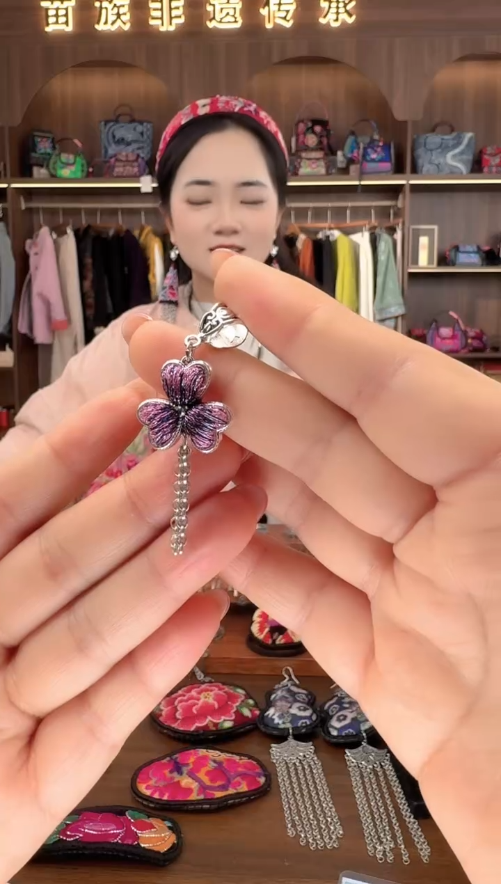 刺绣扶光苗绣传承6