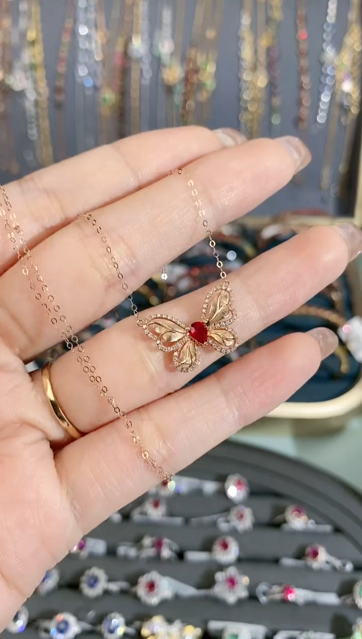 【闪购商品】红宝石颈饰18K金镶嵌项链