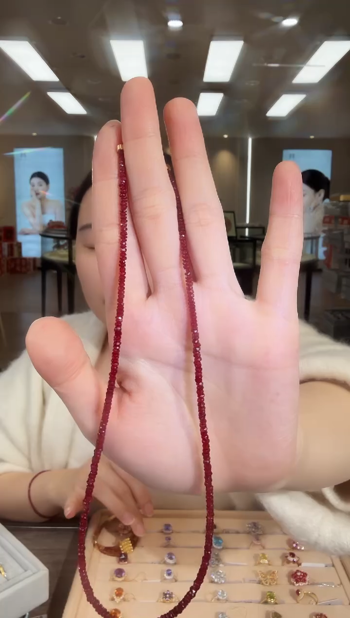 18K金镶嵌项链红宝石03