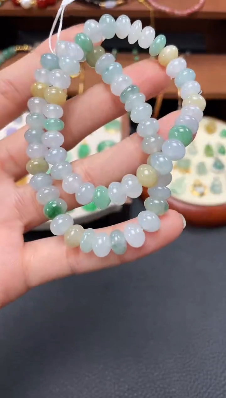 【闪购商品】翡翠套链18K金镶嵌多样性发货一个  JK479