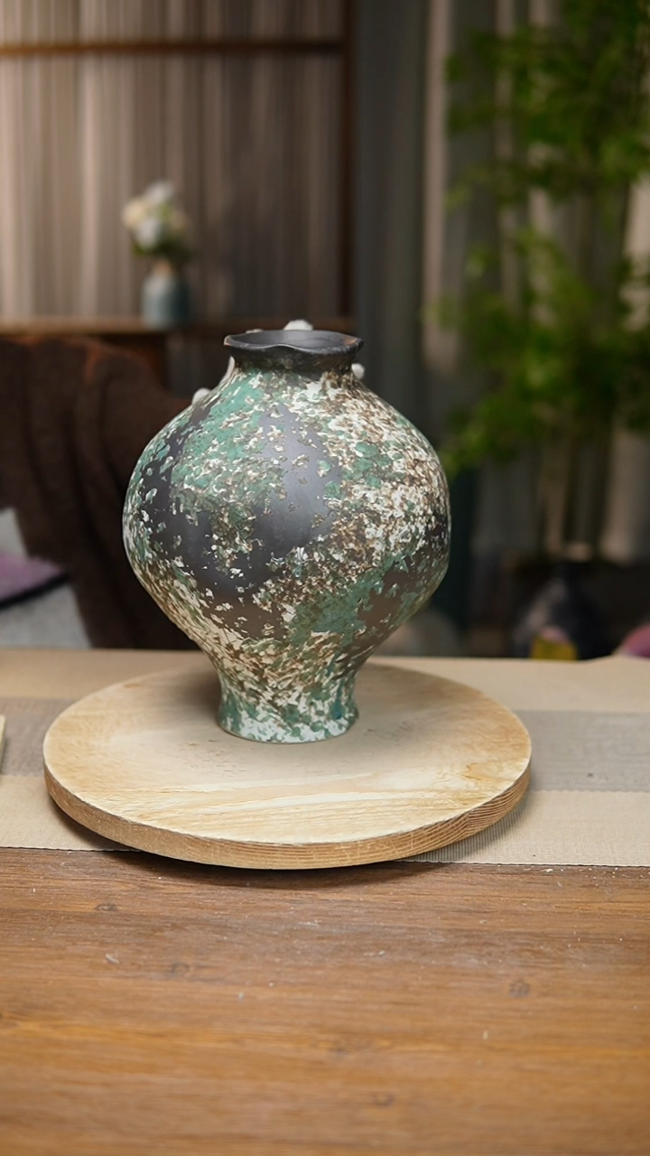 【闪购商品】陶瓷 花器涂鸦绿灯笼