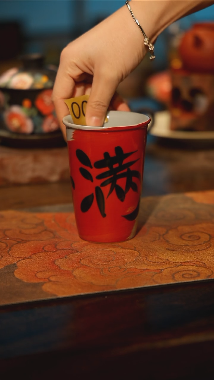 陶瓷景德镇高温釉下彩手工手绘款式