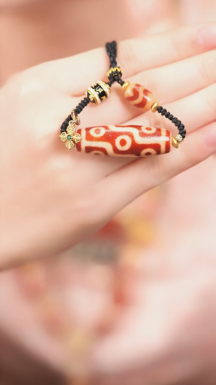 玛瑙/玉髓（覆膜）颈饰未镶嵌传世珠宝-多样性发其一