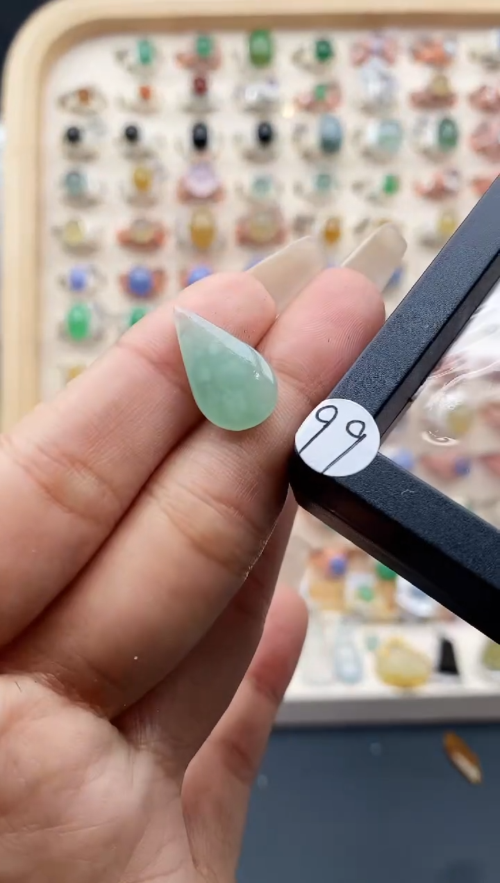 【闪购商品】翡翠戒指未镶嵌缅甸翡翠A货裸石未镶嵌