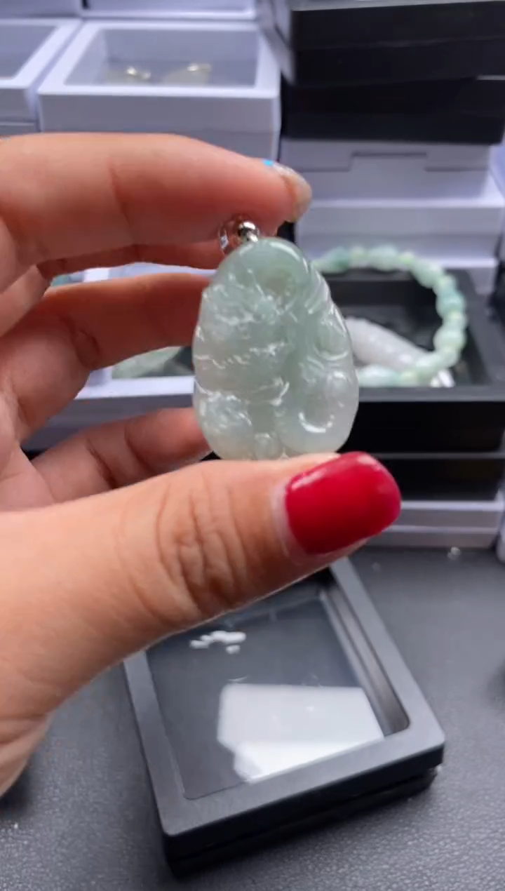 【闪购商品】翡翠未镶嵌吊坠(不含链)39484