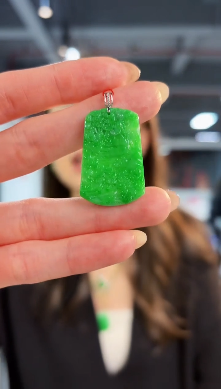 【闪购商品】翡翠颈饰18K金镶嵌缅料A货/支持复检/一件