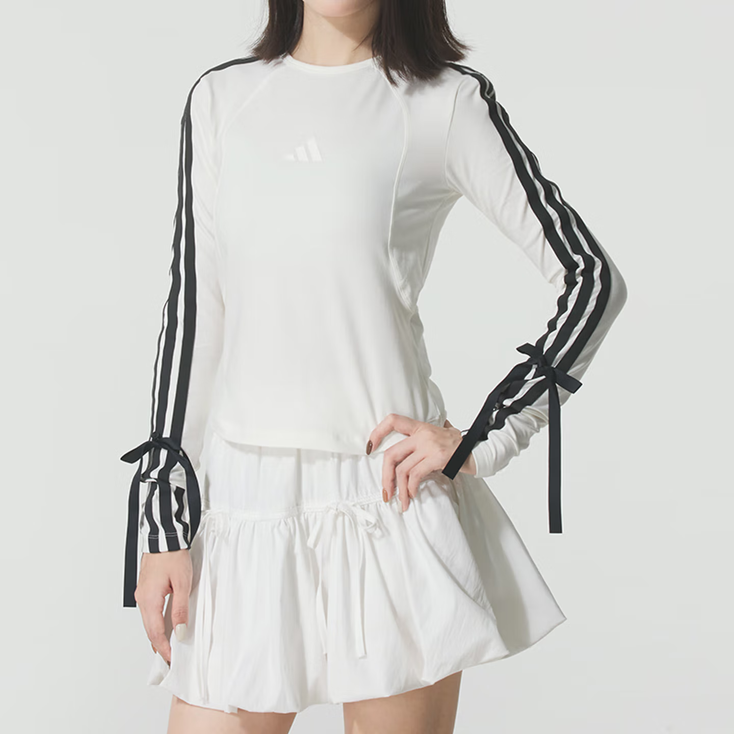 adidas/阿迪达斯秋季时尚长袖T恤舒适透气运动服休闲上衣 KG3861