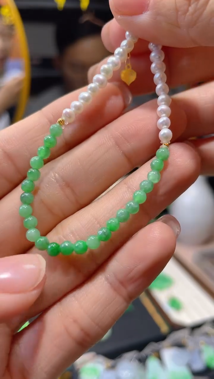 【闪购商品】翡翠颈饰18K金镶嵌假一赔三