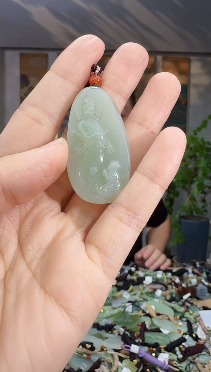 未镶嵌和田玉挂件拍一发一