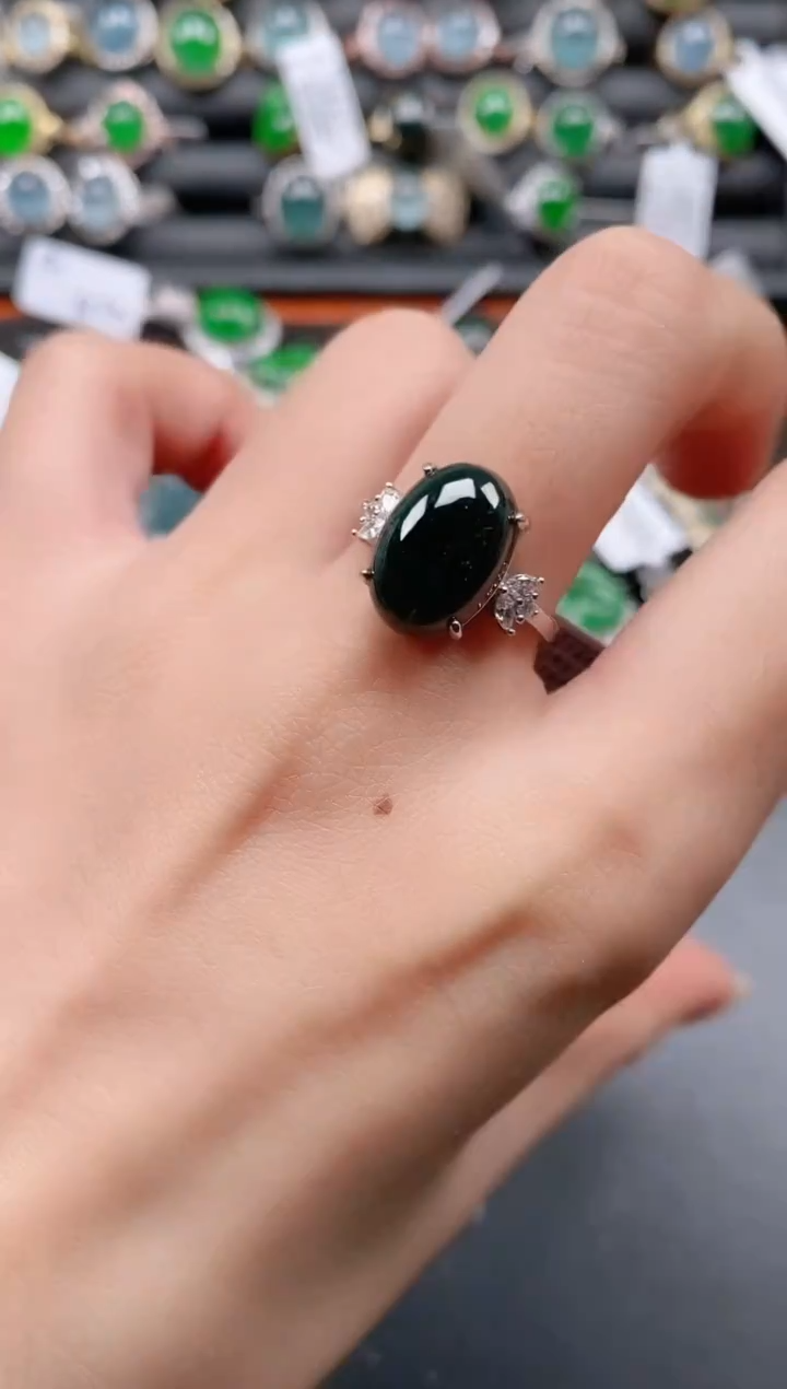 银S925镶嵌戒指翡翠1