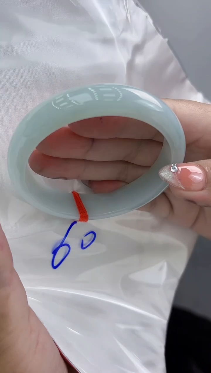 【闪购商品】翡翠手镯未镶嵌翡翠手镯