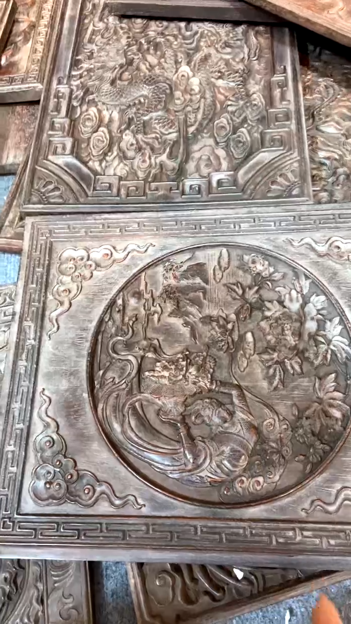 【闪购商品】木紫檀雕刻一物一拍以直播间为准