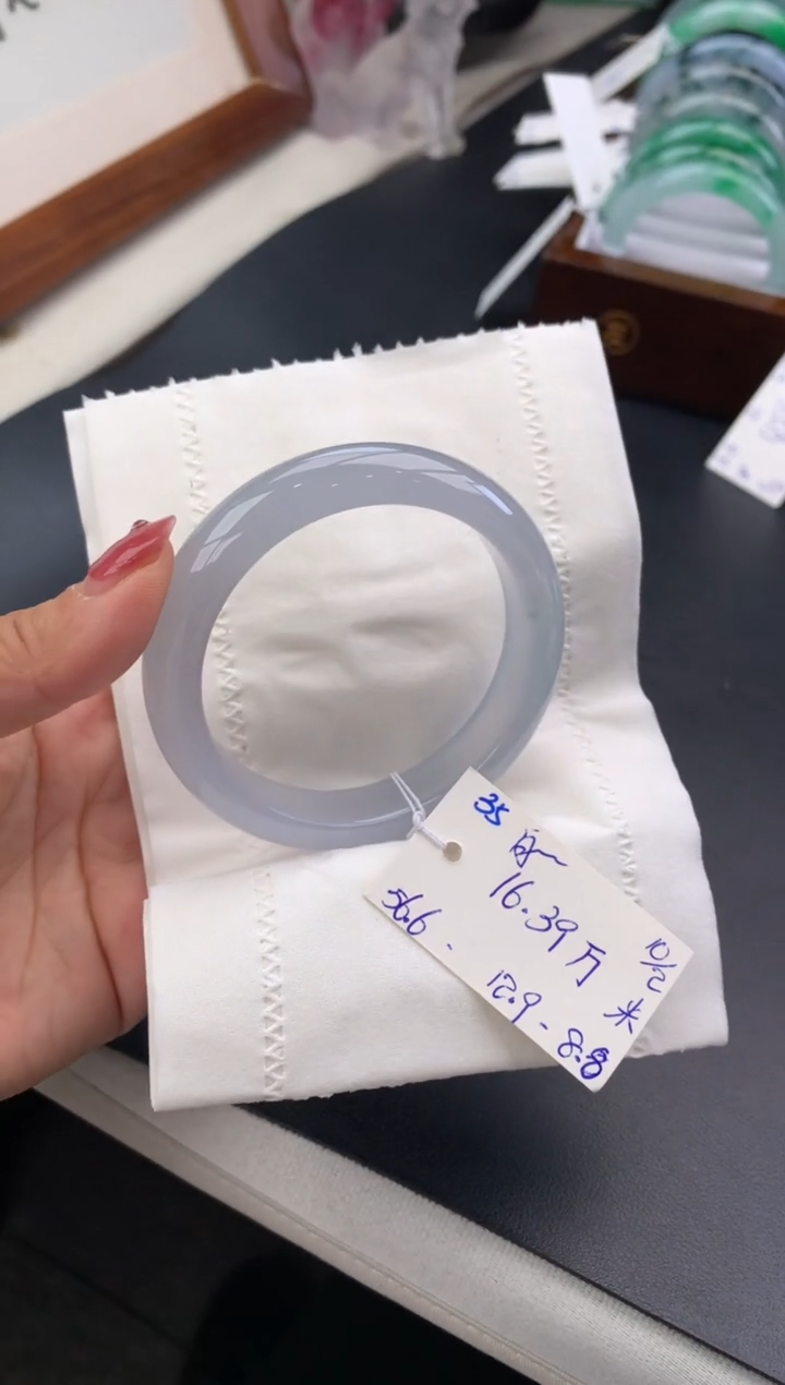 【闪购商品】翡翠手镯未镶嵌订金