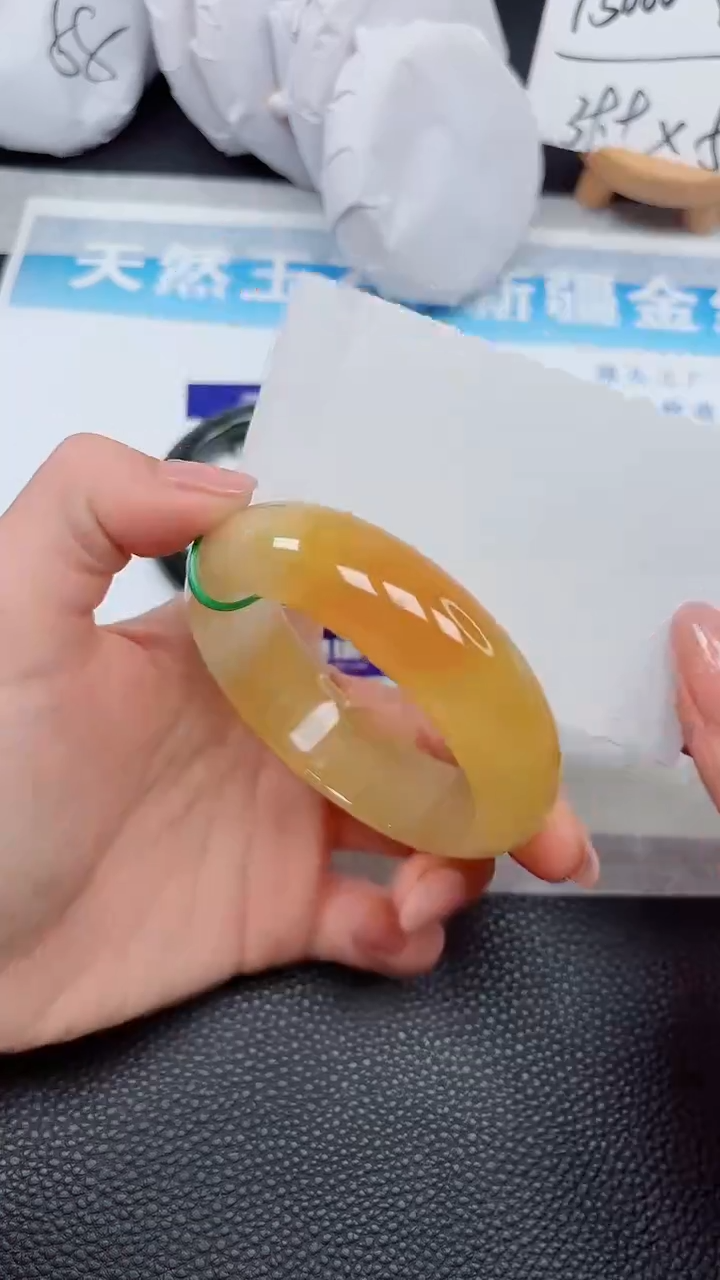 【闪购商品】石英质玉手镯未镶嵌454