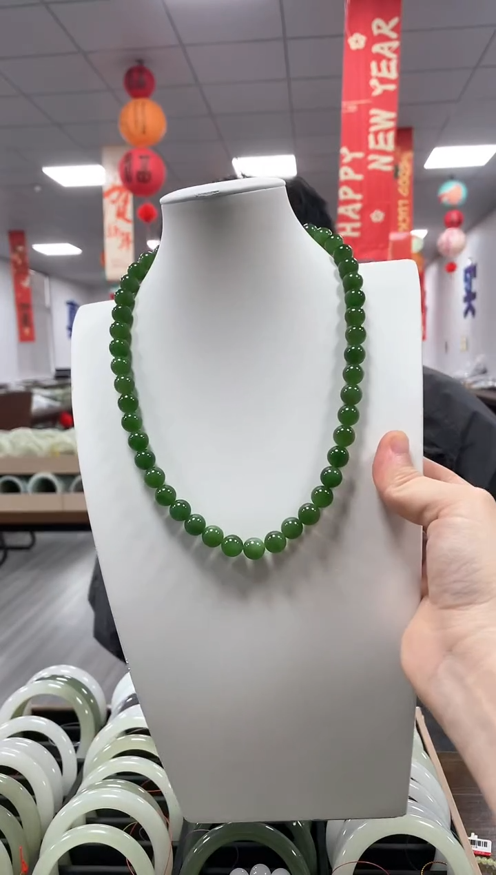 【闪购商品】和田玉颈饰未镶嵌高品碧玉美人链卡9-10项链一条