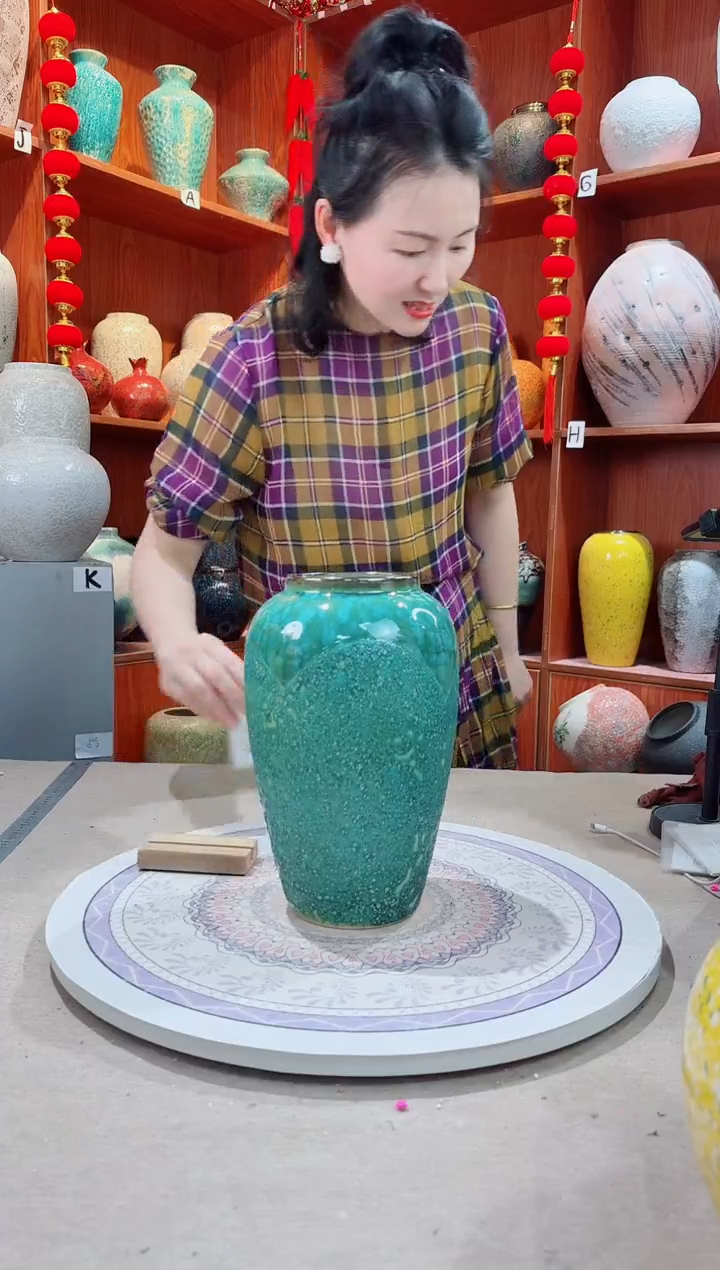 瓶陶瓷花瓶 无花 微瑕绿森林中号