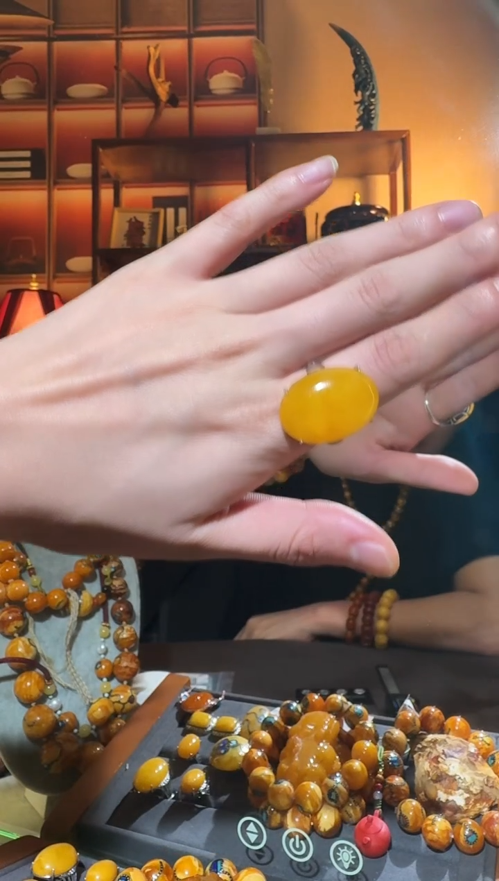 蜜蜡颈饰银S925镶嵌5546天然蜜蜡珠宝奇石