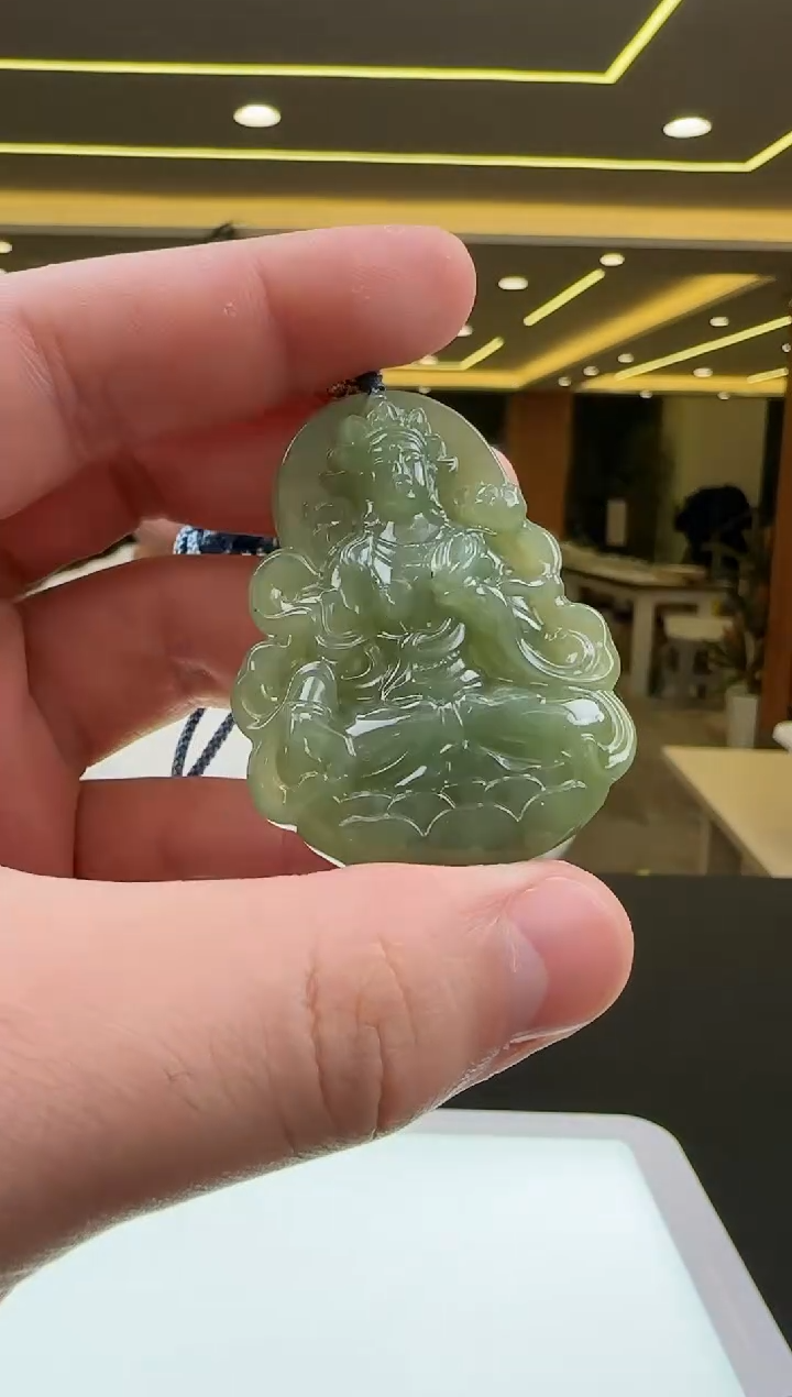 和田玉未镶嵌颈饰【云】和田玉吊坠