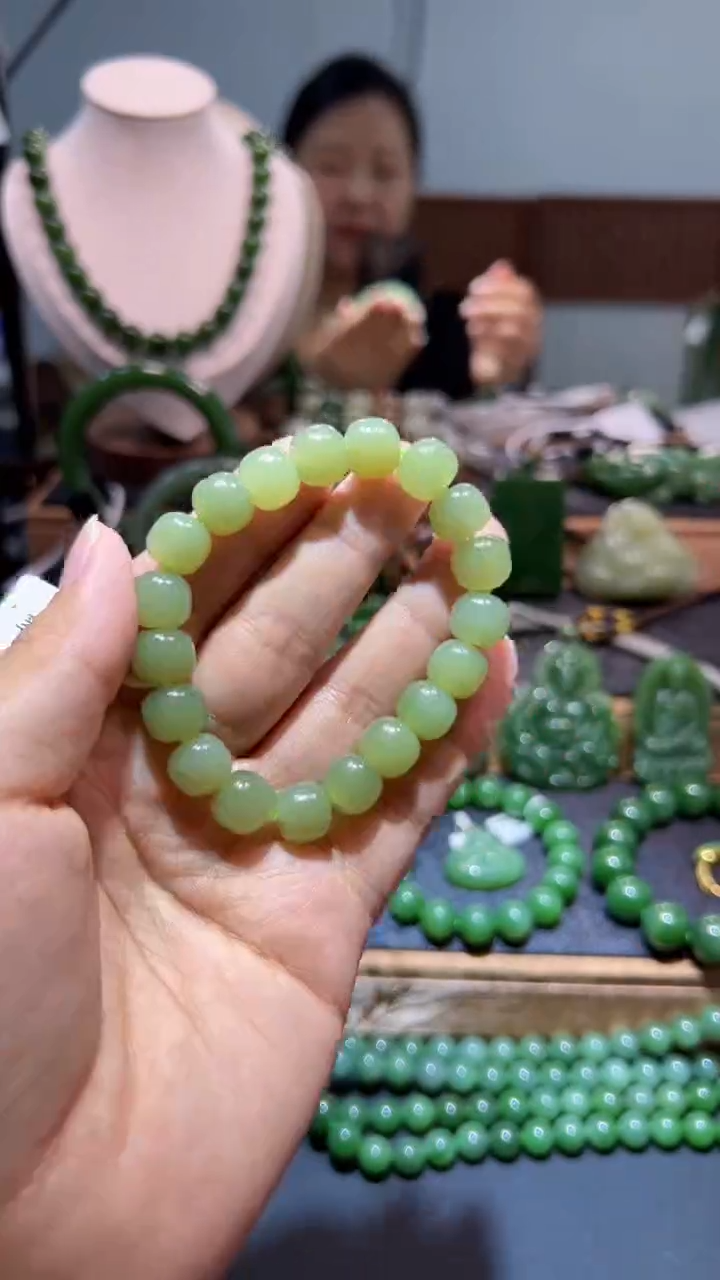 手串未镶嵌和田玉1