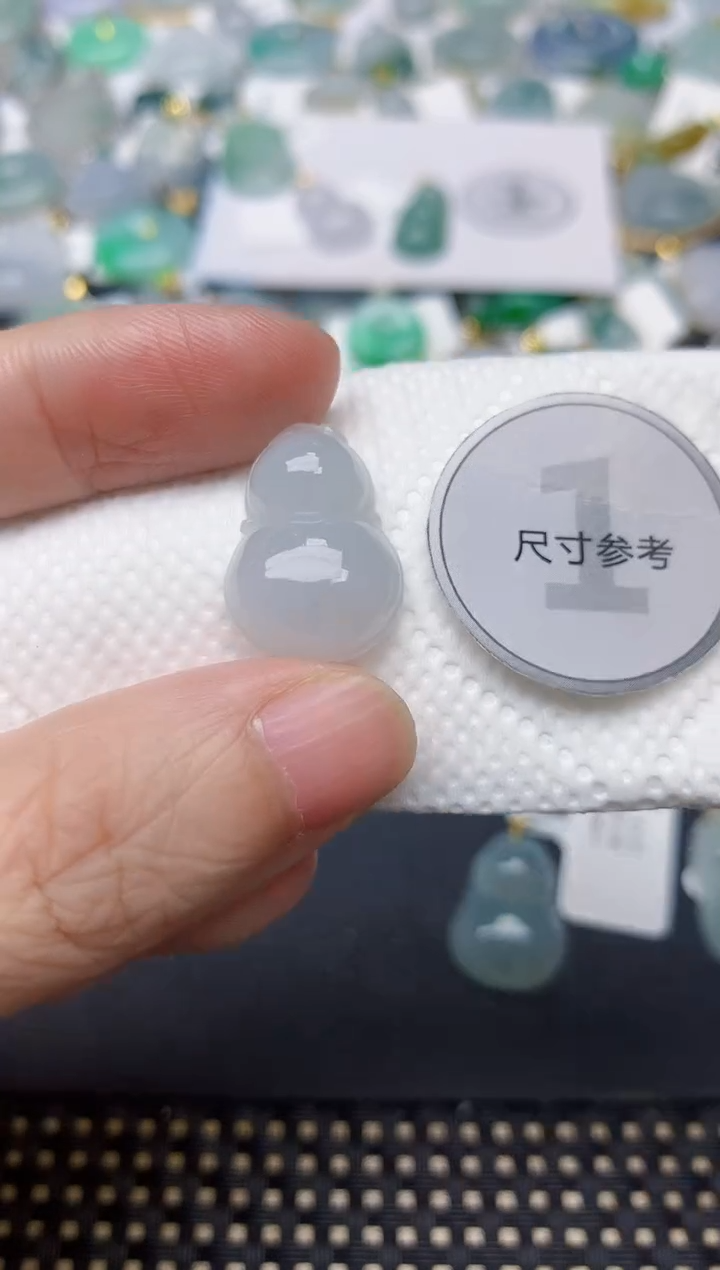 颈饰未镶嵌翡翠天然缅甸A货翡翠