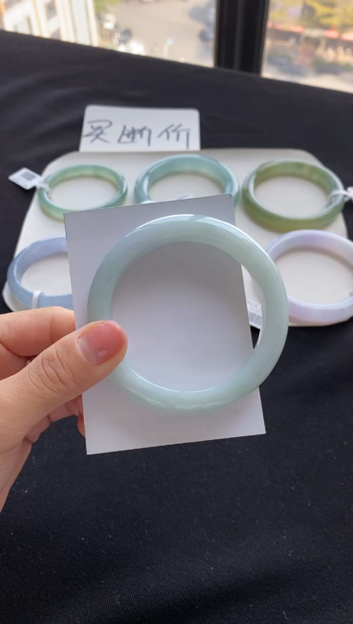 【闪购商品】翡翠手镯未镶嵌56正圈--不退不换