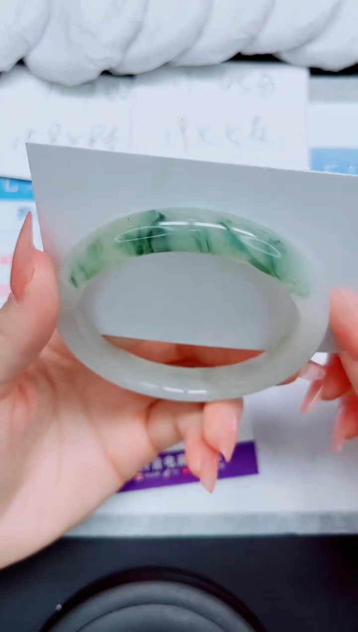 【闪购商品】石英质玉手镯合金171-64.6