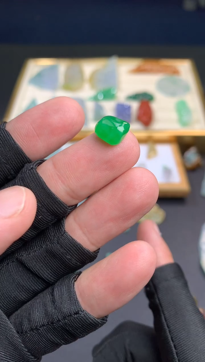 【闪购商品】定制翡翠未镶嵌  含工费