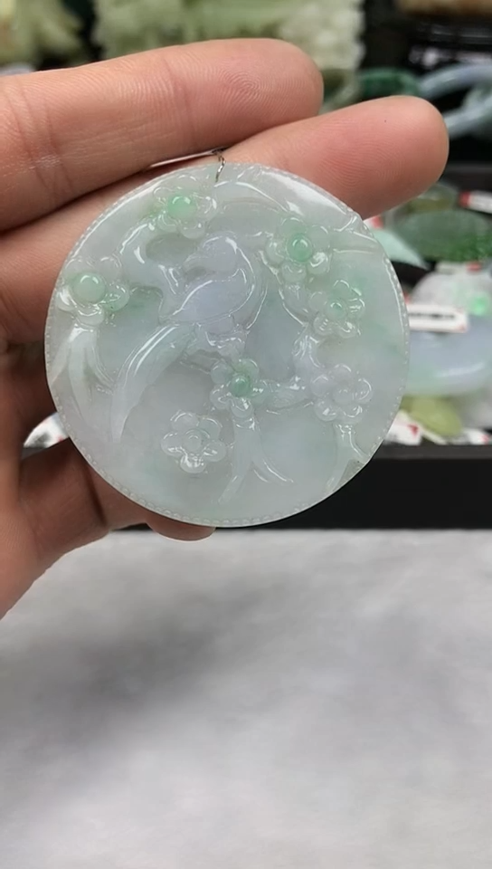 【闪购商品】翡翠吊坠(赠链)未镶嵌喜上眉梢