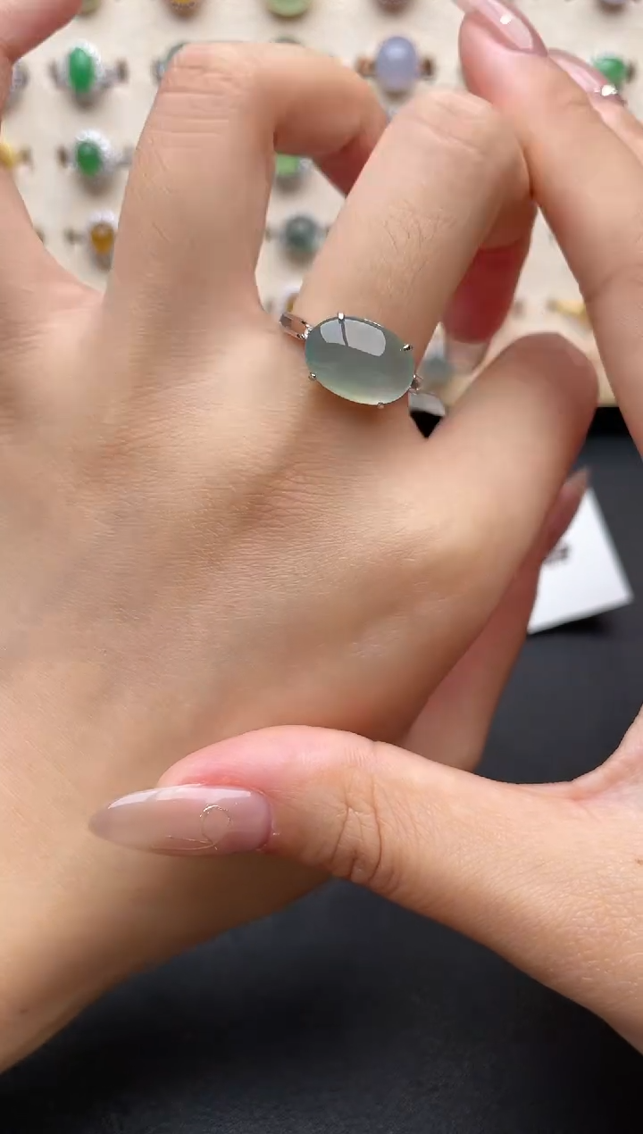 【闪购商品】翡翠戒指银S925镶嵌一物一证一礼盒