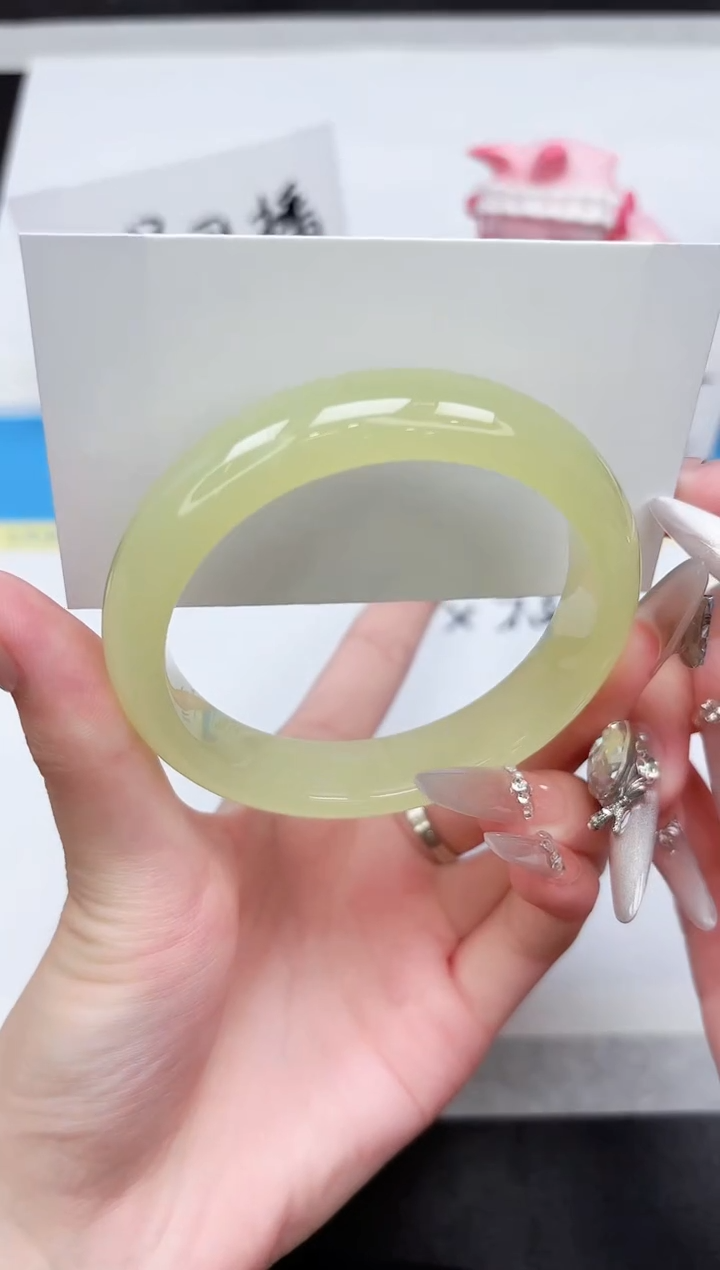 石英质玉手镯未镶嵌243-57.7