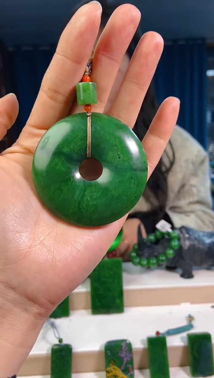 【闪购商品】和田玉挂件未镶嵌1