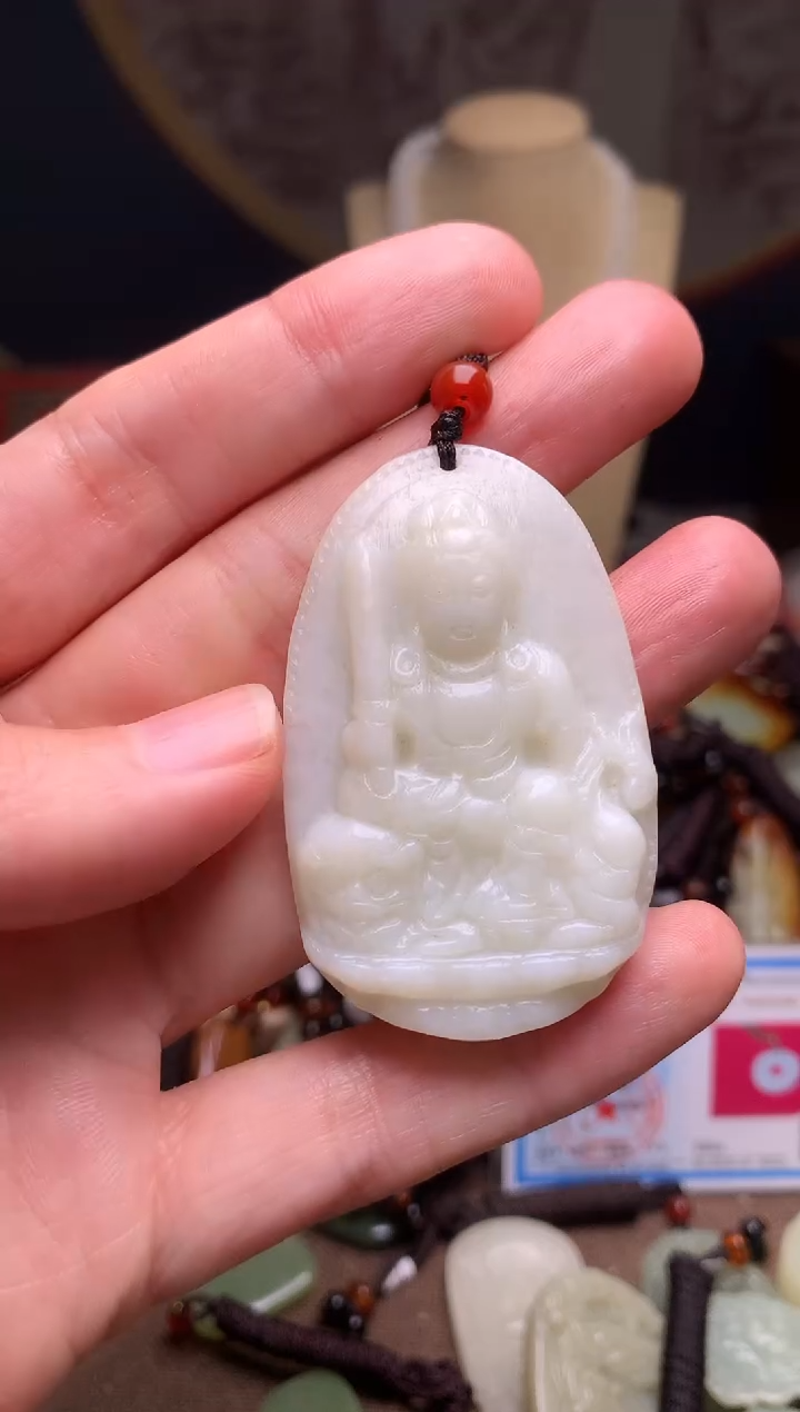 颈饰未镶嵌和田玉新疆料青海料清水和田玉吊坠